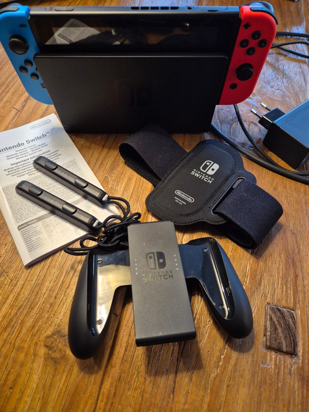 nintendo switch, Ophalen of Verzenden, Zo goed als nieuw, Switch Original