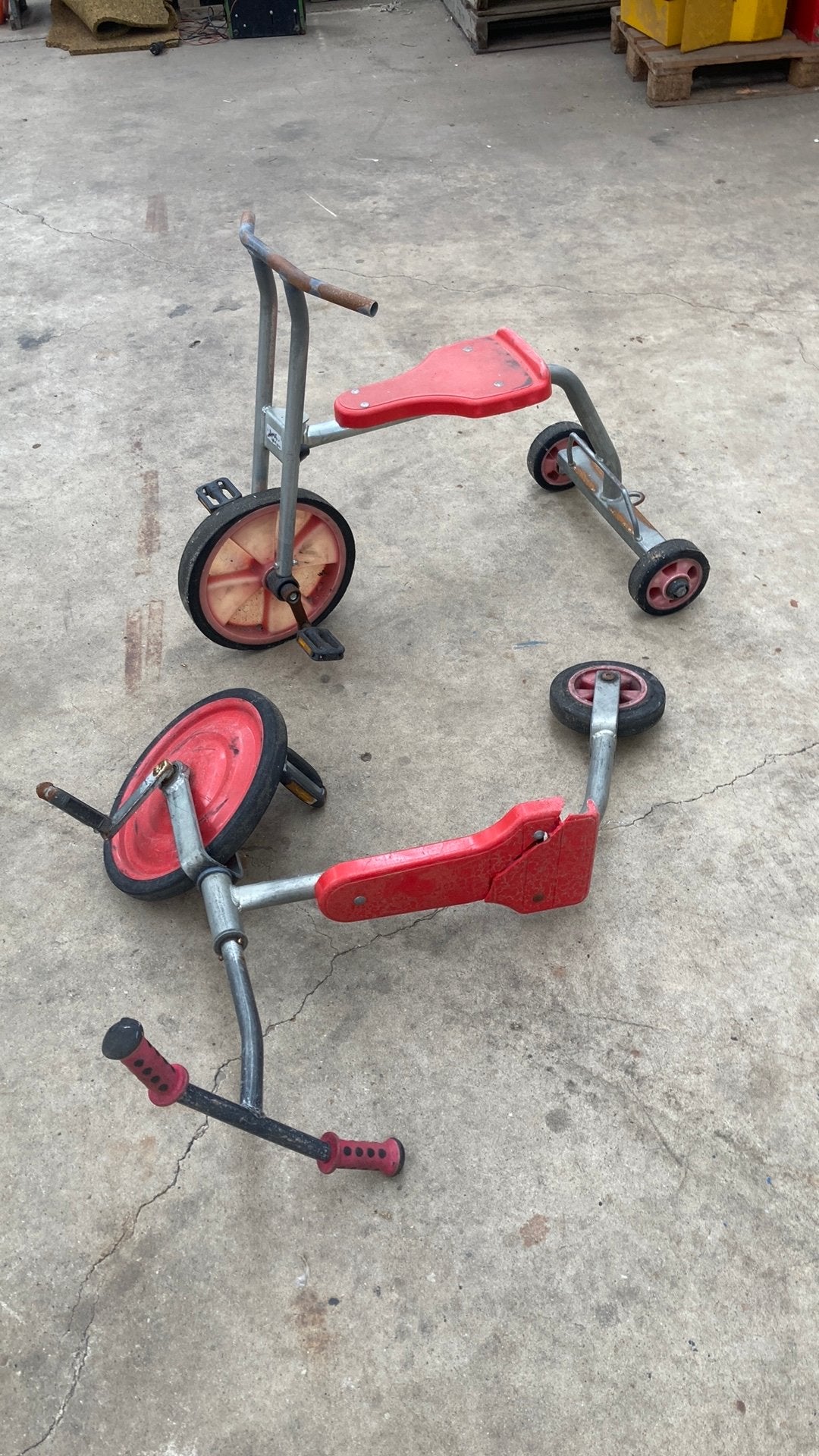 Kinderfietsen 2x, Kinderen en Baby's, Speelgoed | Buiten | Skelters, Ophalen, Gebruikt, Overige merken