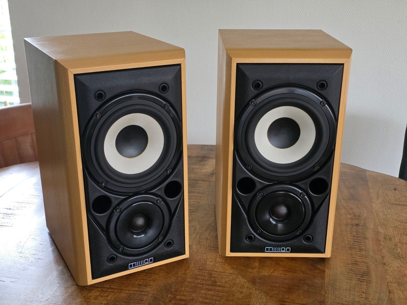 Mission Model 700 Luidsprekers, Audio, Tv en Foto, Luidsprekers, Gebruikt, Front, Rear of Stereo speakers, 60 tot 120 watt, Overige merken