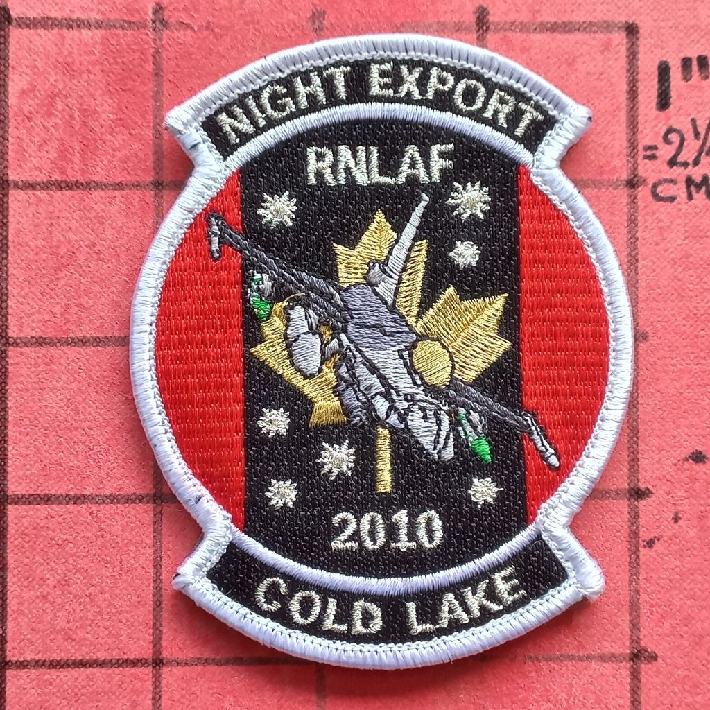 KLU PATCH EMBLEEM F-16 NIGHT EXPORT 2010 GOLDEN MAPLE LEAF, Verzenden, Luchtmacht, Nederland, Embleem of Badge