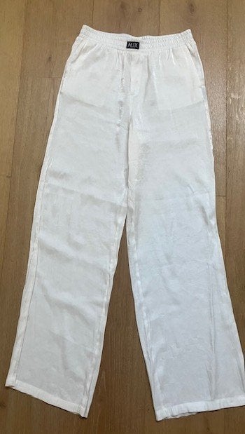 Leuke broek Alix the label maat M, Maat 38/40 (M), Alix the label, Wit, Ophalen of Verzenden