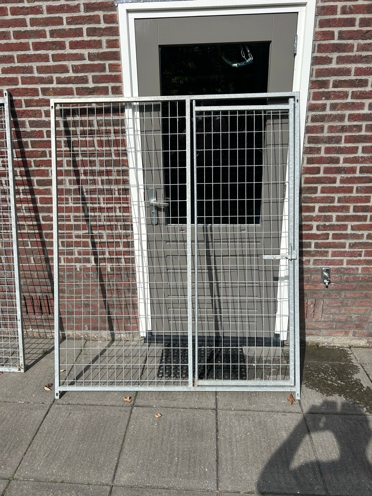 Kattenren panelen Gegalvaniseerd gaashekwerk met poort, Ophalen, Met poort, Gebruikt, Gaashekwerk