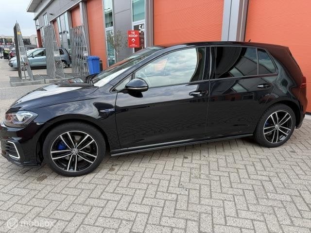 Foto 3 van Volkswagen Golf 1.4 TSI PHEV GTE BJ 12-12-2018 KM NAP EXTR