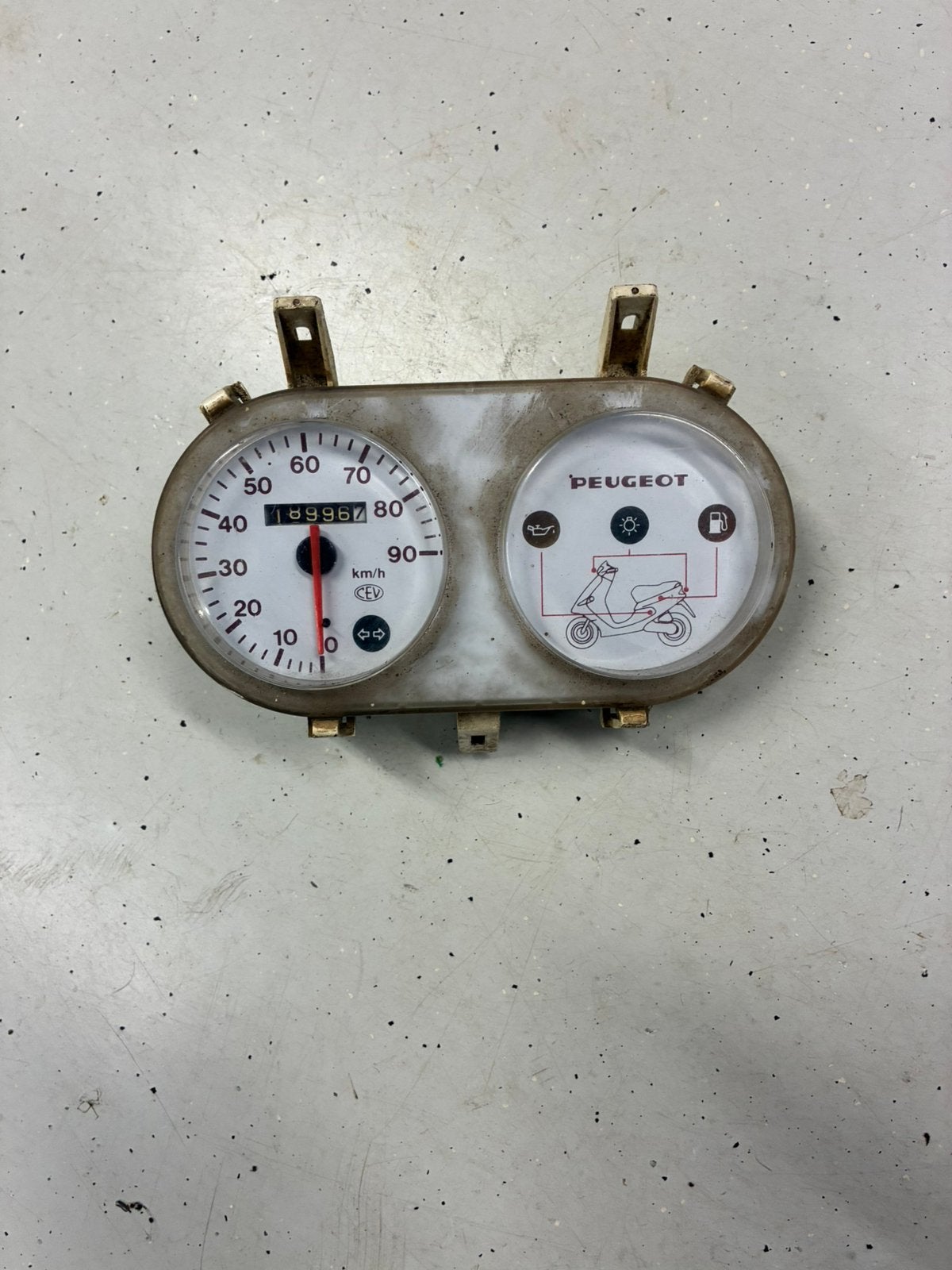 Peugeot zenith buxy speedake kilometerteller teller, Fietsen en Brommers, Ophalen, Gebruikt, Overige typen, Peugeot