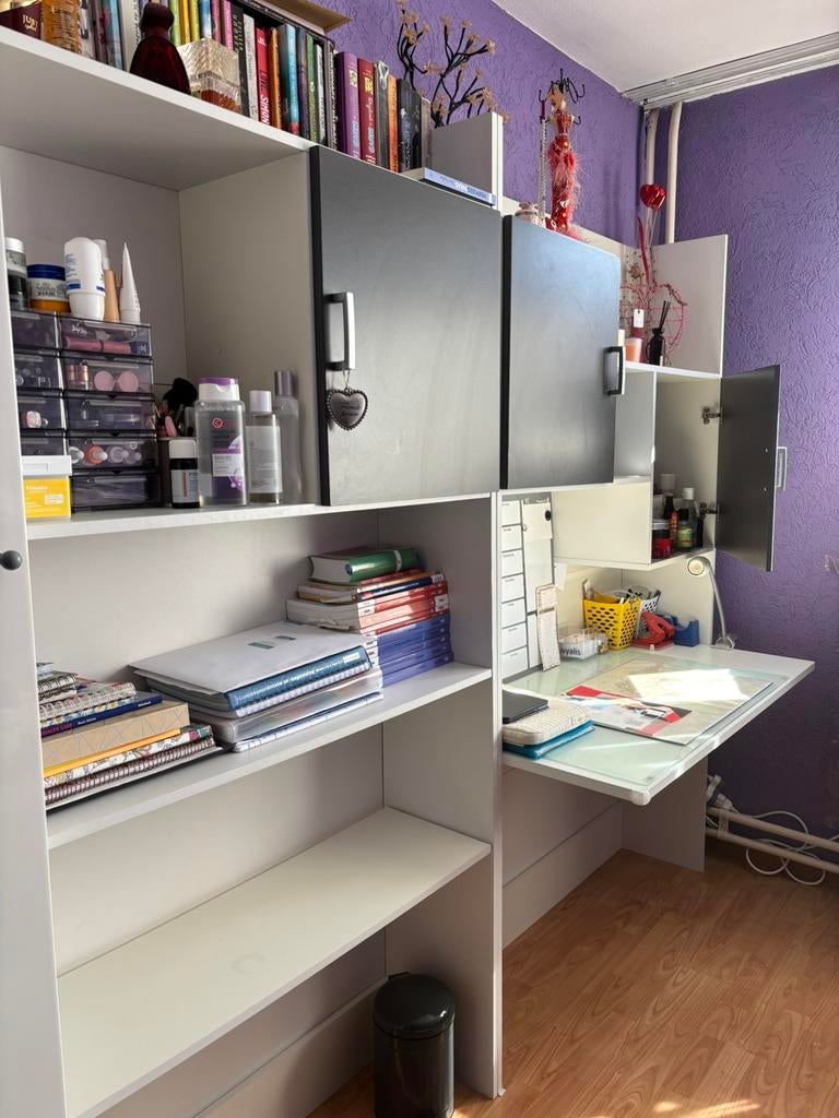 Boekenkast met lades MOET WEG, Huis en Inrichting, Kasten | Wandmeubels, Gebruikt, Ophalen of Verzenden, Minder dan 150 cm, 150 tot 200 cm