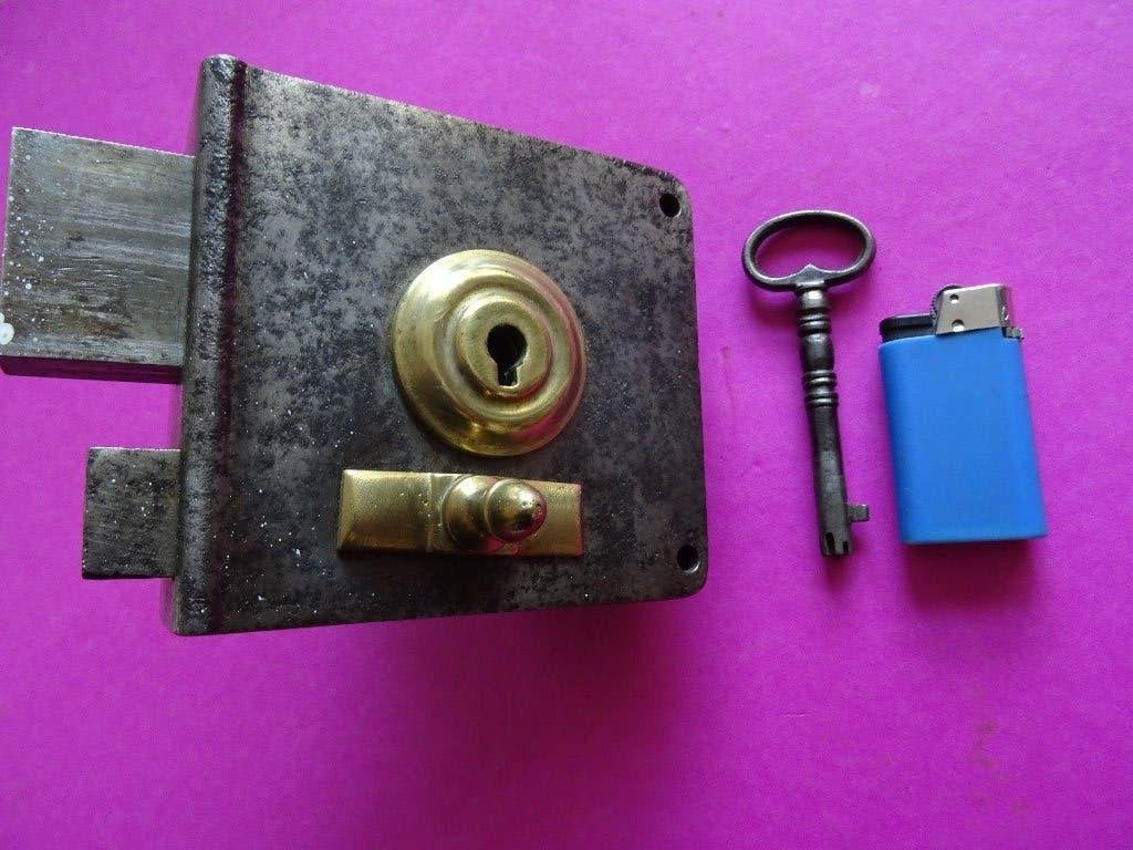 ANTIEK POMP SLOT BRAMAH DEURSLOT SLOT SLOTEN SLEUTEL, Antiek en Kunst, Ophalen of Verzenden