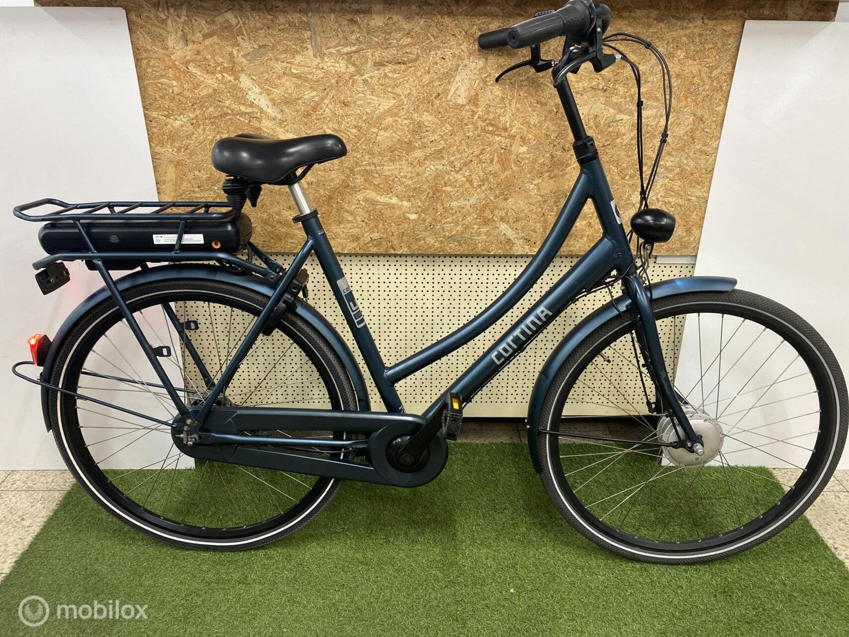 CORTINA E U1 2023 ELEKTRISCHE DAMESFIETS 57 CM 7V 450WH, Fietsen en Brommers, Elektrische fietsen, CORTINA, CORTINA, Cortina, 55 tot 59 cm