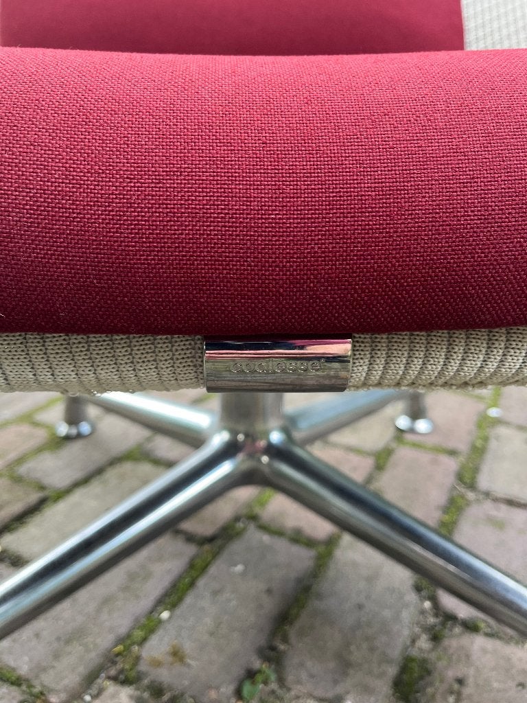 2x Steelcase Coalesse fauteuils, Ophalen, Metaal, 75 tot 100 cm, Zo goed als nieuw