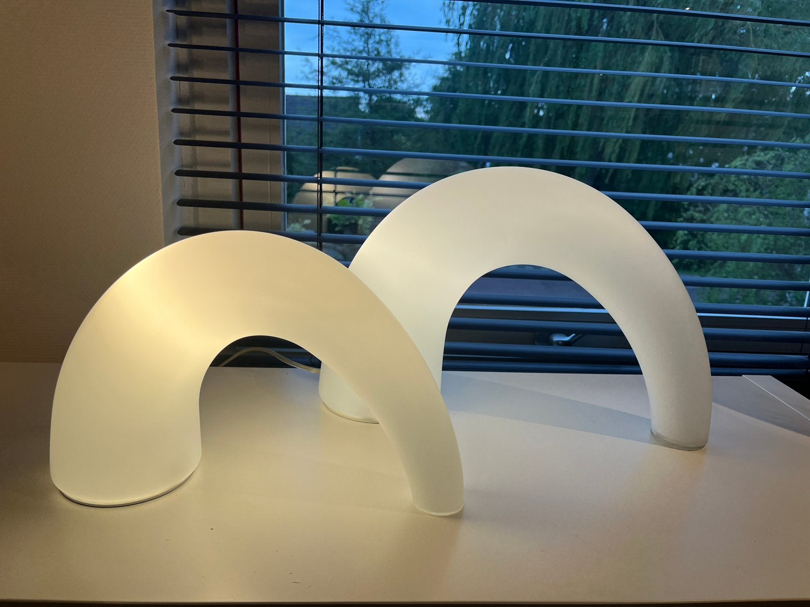 Set Fontana Arte Thor design tafellampen, Ophalen, Gebruikt, Met schakelaar, E14 (klein)