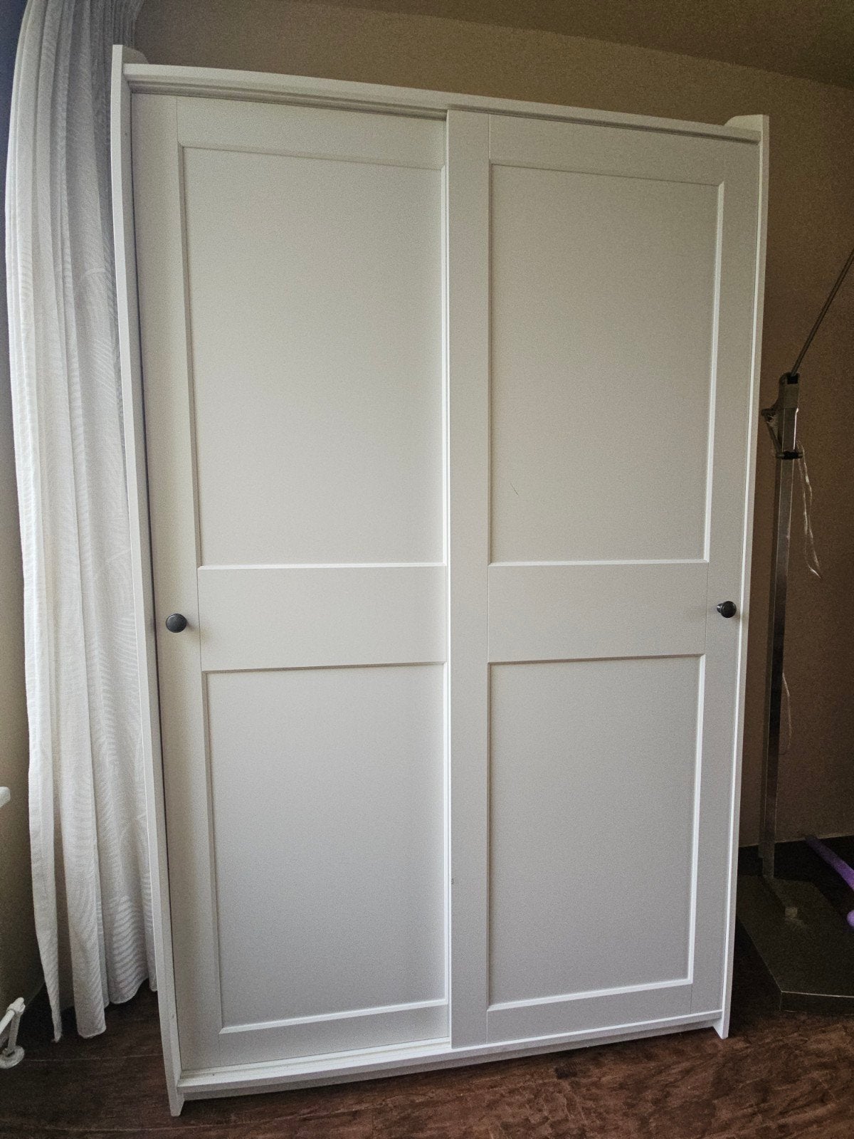 Ikea Hauga Schuifdeurkast wit 118x55x199 cm, Ophalen, Met deur(en), Gebruikt, 100 tot 150 cm