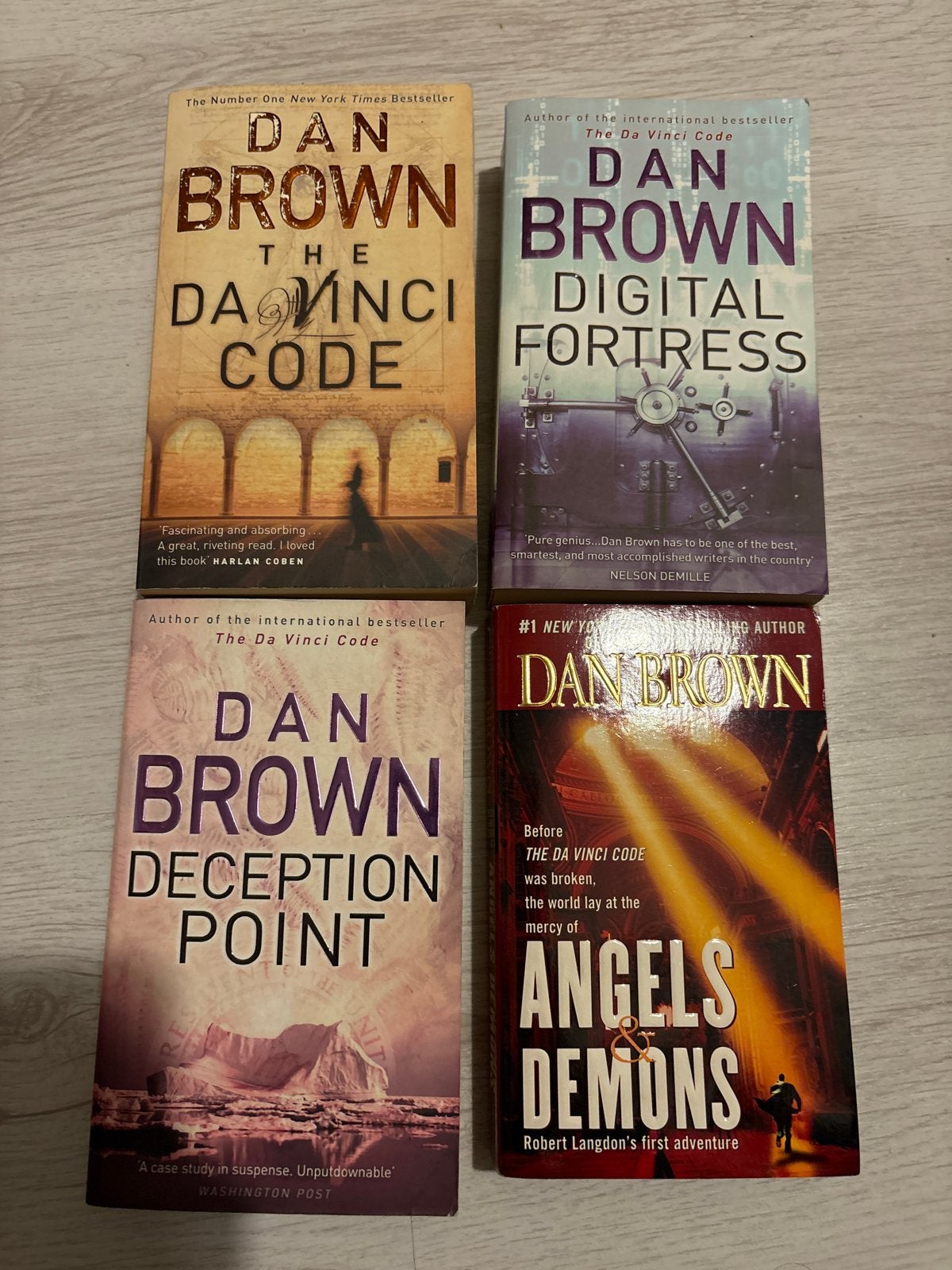 Dan Brown Boekenpakket: The Da Vinci Code, Digital Fortress, Ophalen of Verzenden, Gelezen