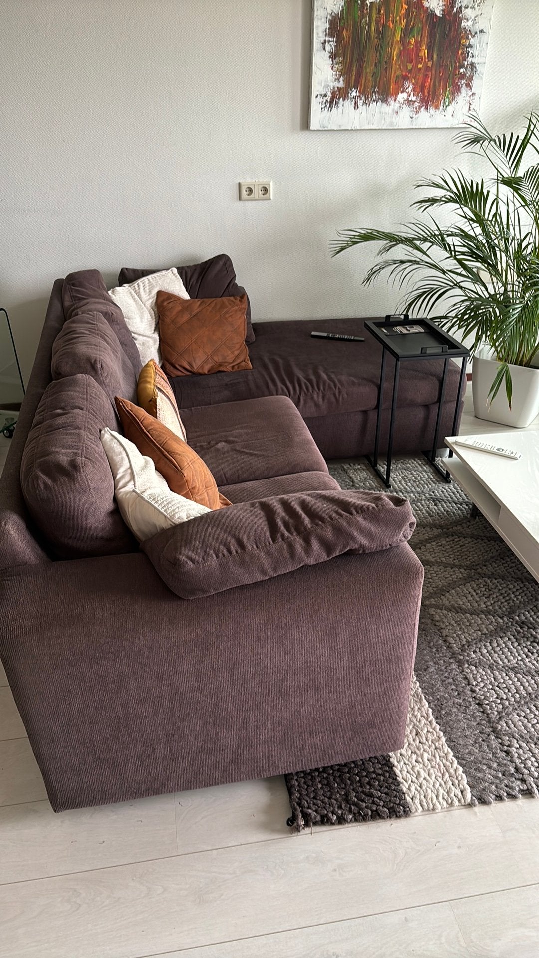 Bruine bank en stoelen & witte salontafel, Ophalen, Gebruikt, Stof