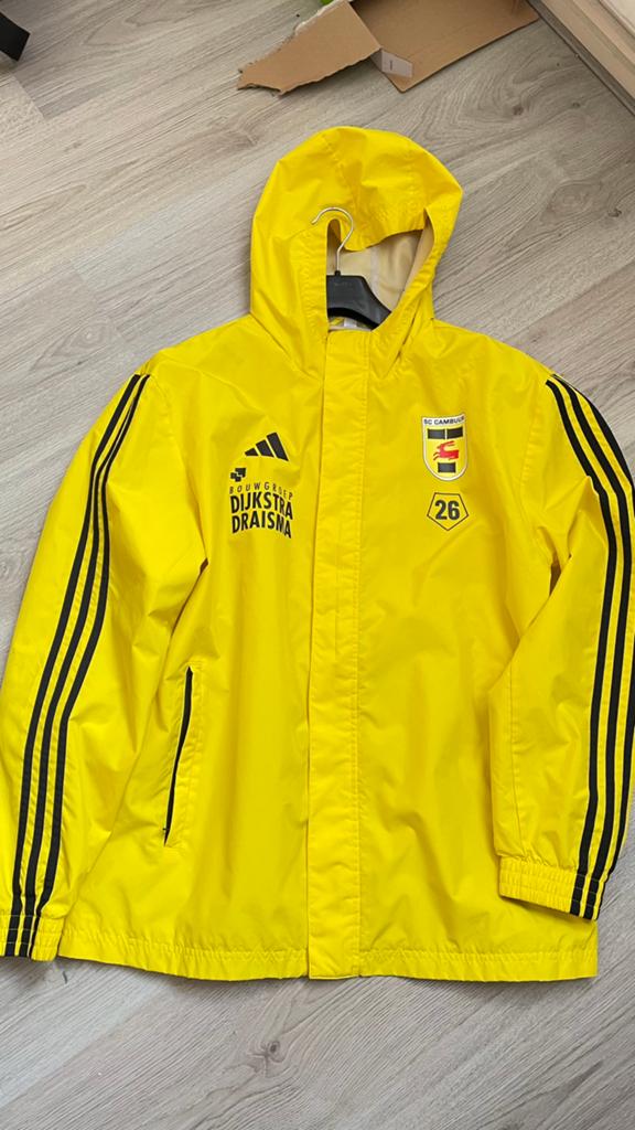 Cambuur trainingsjas maat L Adidas lichtgewicht waterdicht, Verzamelen, Sportartikelen en Voetbal, Gebruikt, Shirt, Overige binnenlandse clubs