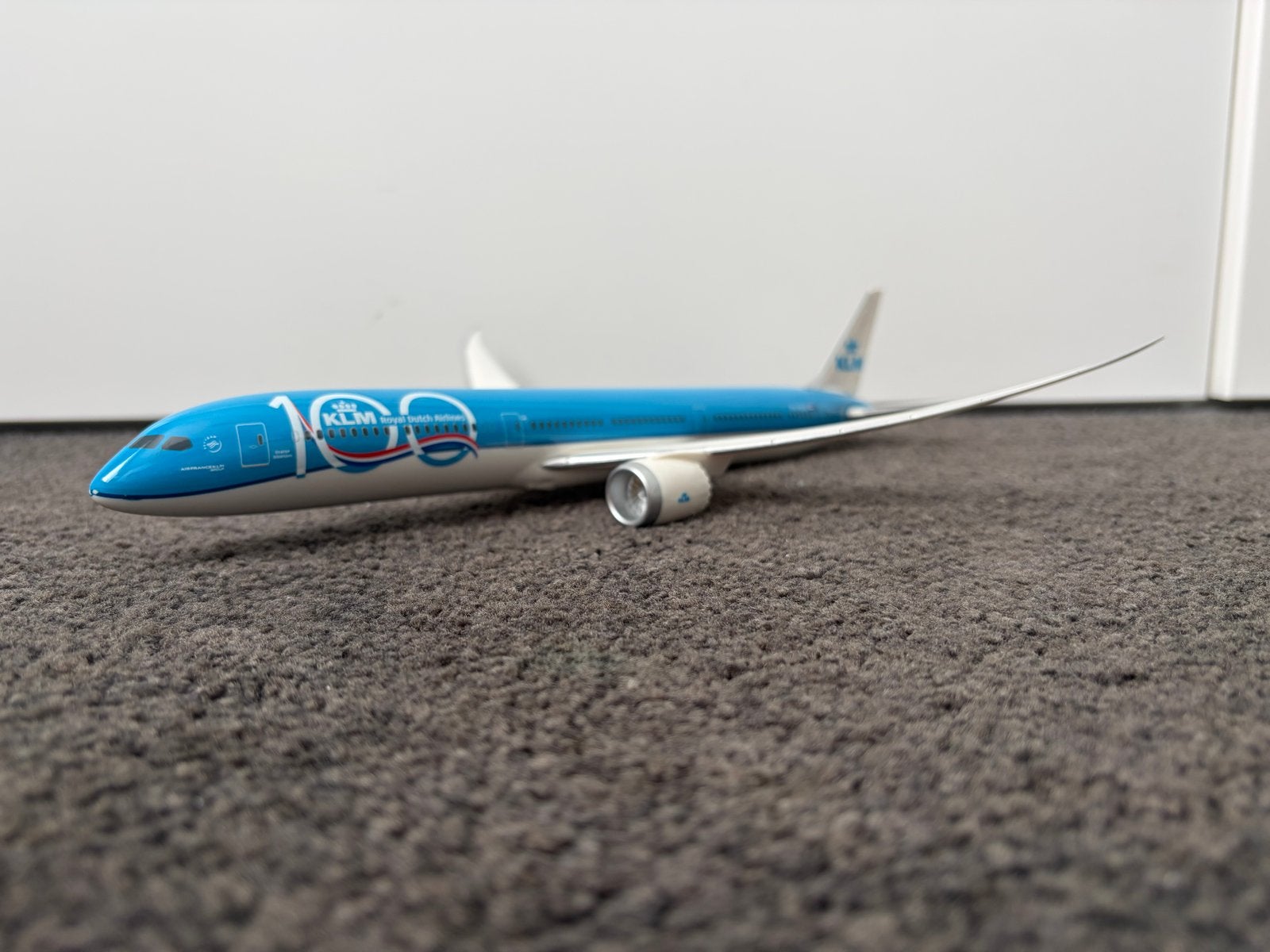 KLM Boeing 787-10, Overige merken, 1:144 tot 1:200, Ophalen of Verzenden, Zo goed als nieuw