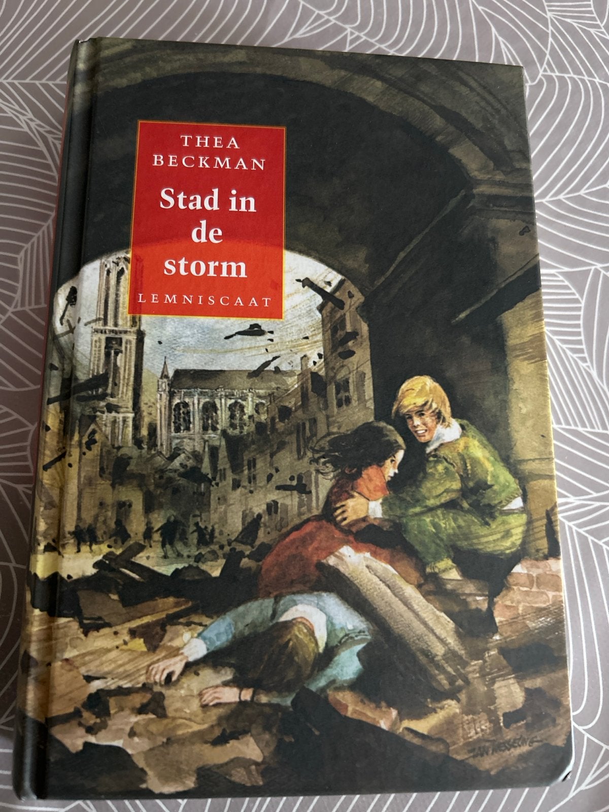 Stad in de storm - Thea Beckman, Boeken, Ophalen of Verzenden, Zo goed als nieuw, Fictie