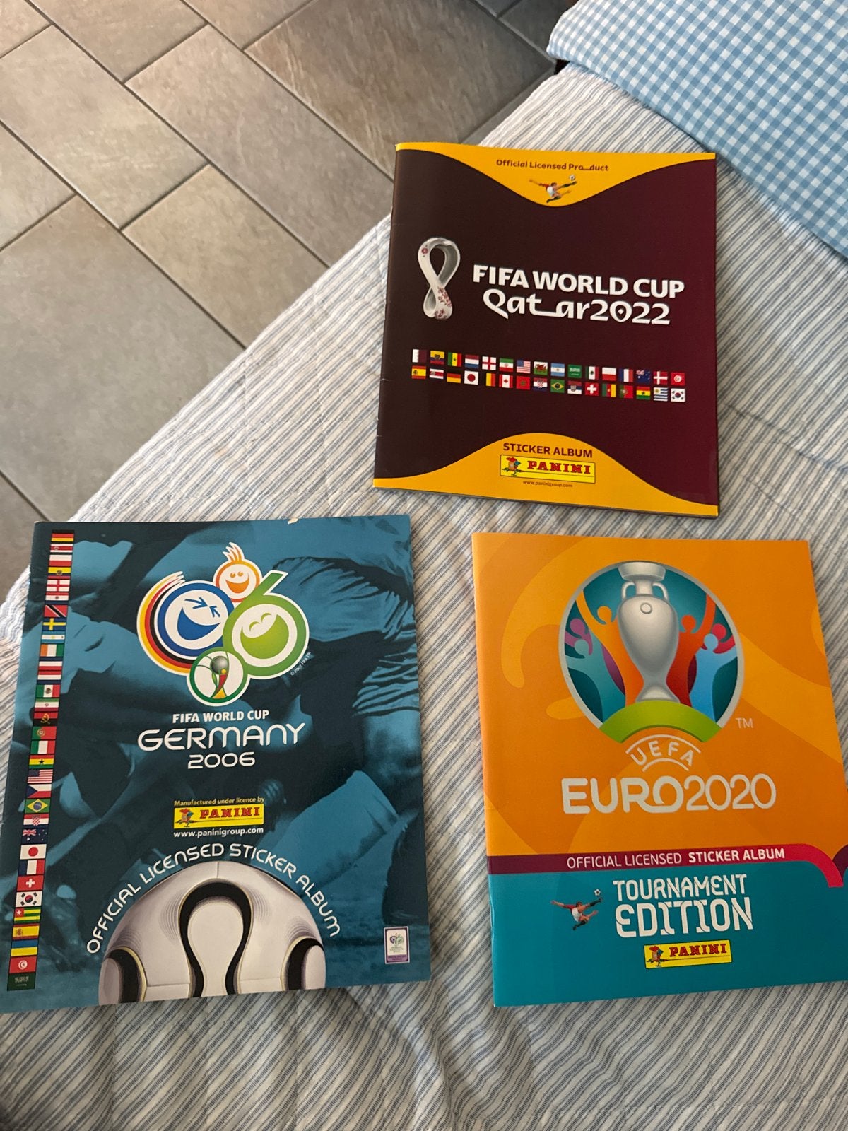 Panini voetbalplaatjes boek - Leeg album, Hobby en Vrije tijd, Stickers en Plaatjes, Verzenden, Zo goed als nieuw, Plaatje