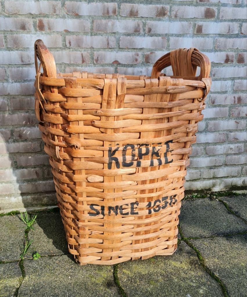 Plukmand druivenmand riet van Kopke port wijnhuis mooi, Ophalen