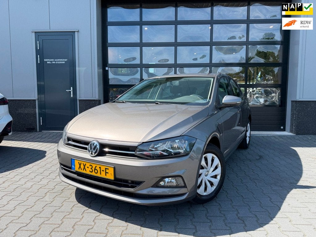 Volkswagen Polo 1.0 TSI Comfortline automaat, Gebruikt, 95 pk, Start-stop-systeem, 49 €/maand