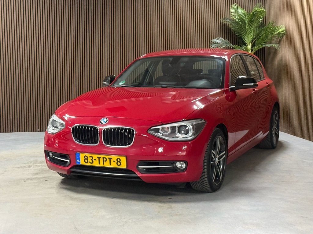 BMW 1-serie 118i Business+ (bj 2012, automaat), Euro 5, Gebruikt, 4 cilinders, 1290 kg
