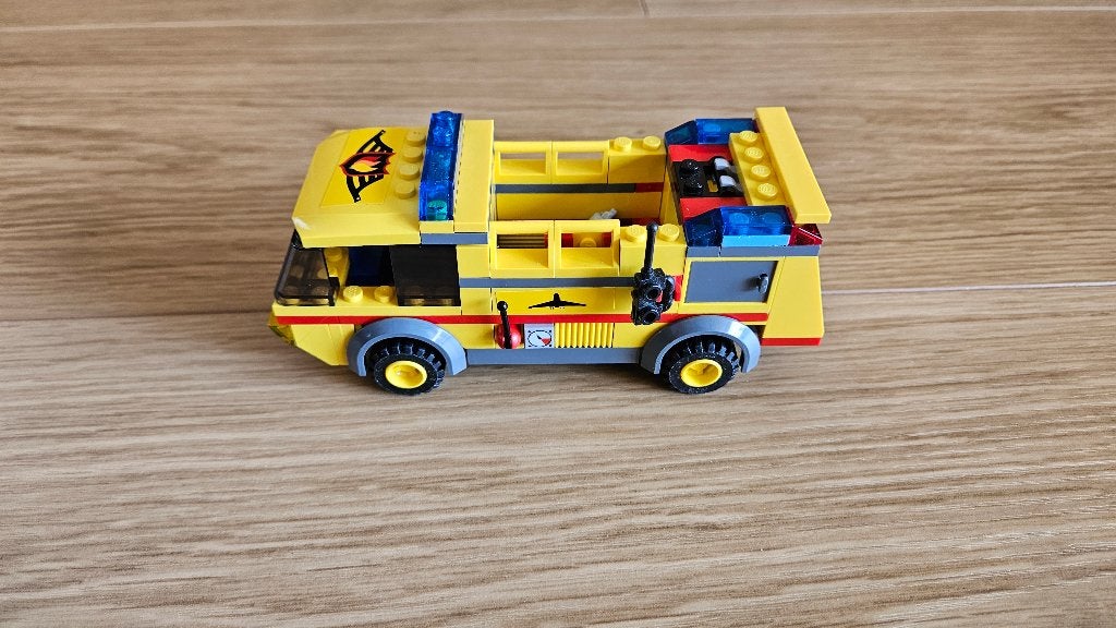 lego 7891 airport fire truck, Lego, Overige typen, Ophalen of Verzenden, City