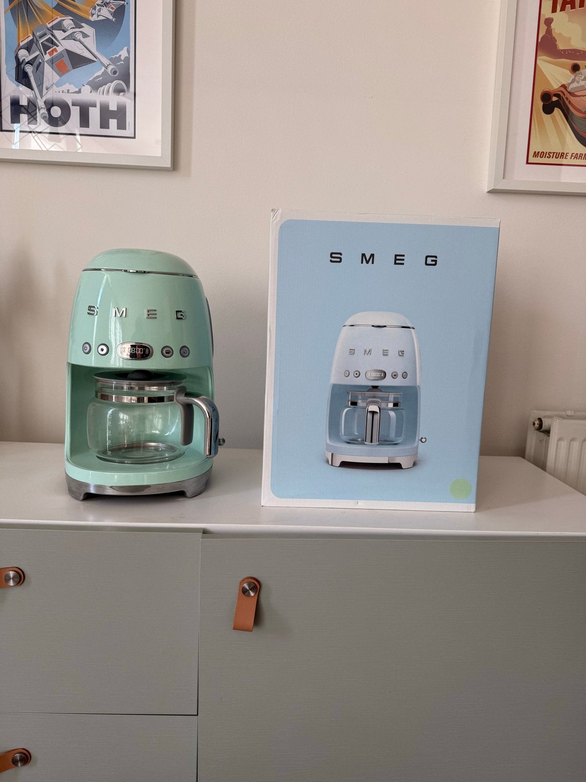 Smeg Koffiezetapparaat - Mintgroen - Zo goed als nieuw, Koffiemachine, Gemalen koffie, Ophalen of Verzenden, Zo goed als nieuw