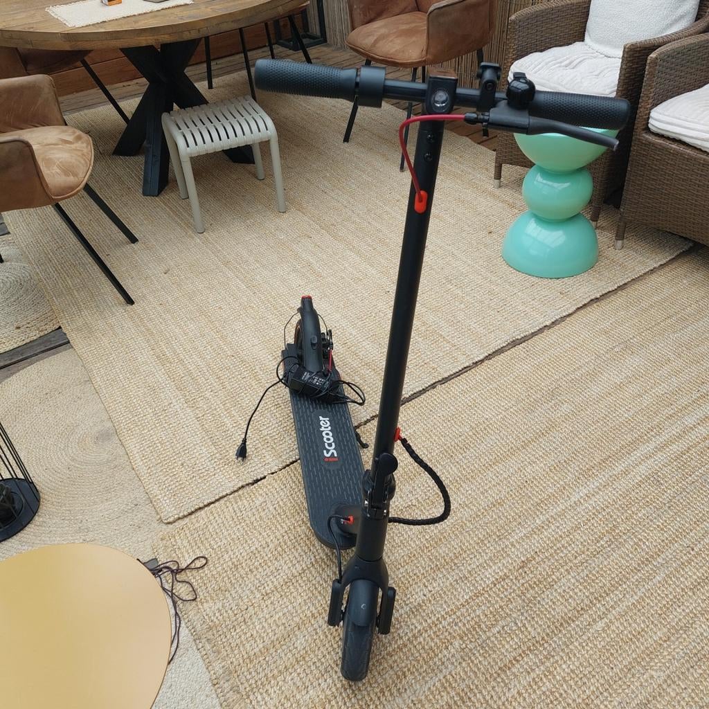 Nieuwe iScooter - Perfect voor camper, caravan of camping, Fietsen en Brommers, Steps, Ophalen
