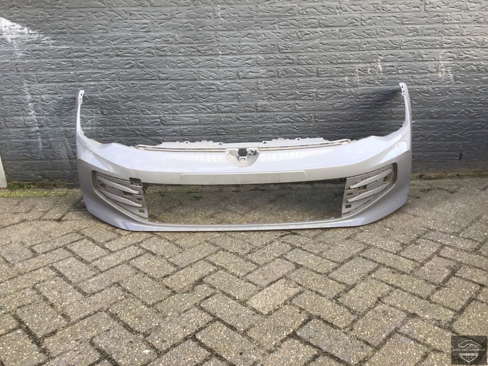VW Golf 8 Facelift 2024+ Voorbumper Bumper Origineel!, Gebruikt, Volkswagen, Volkswagen AG, Bumper
