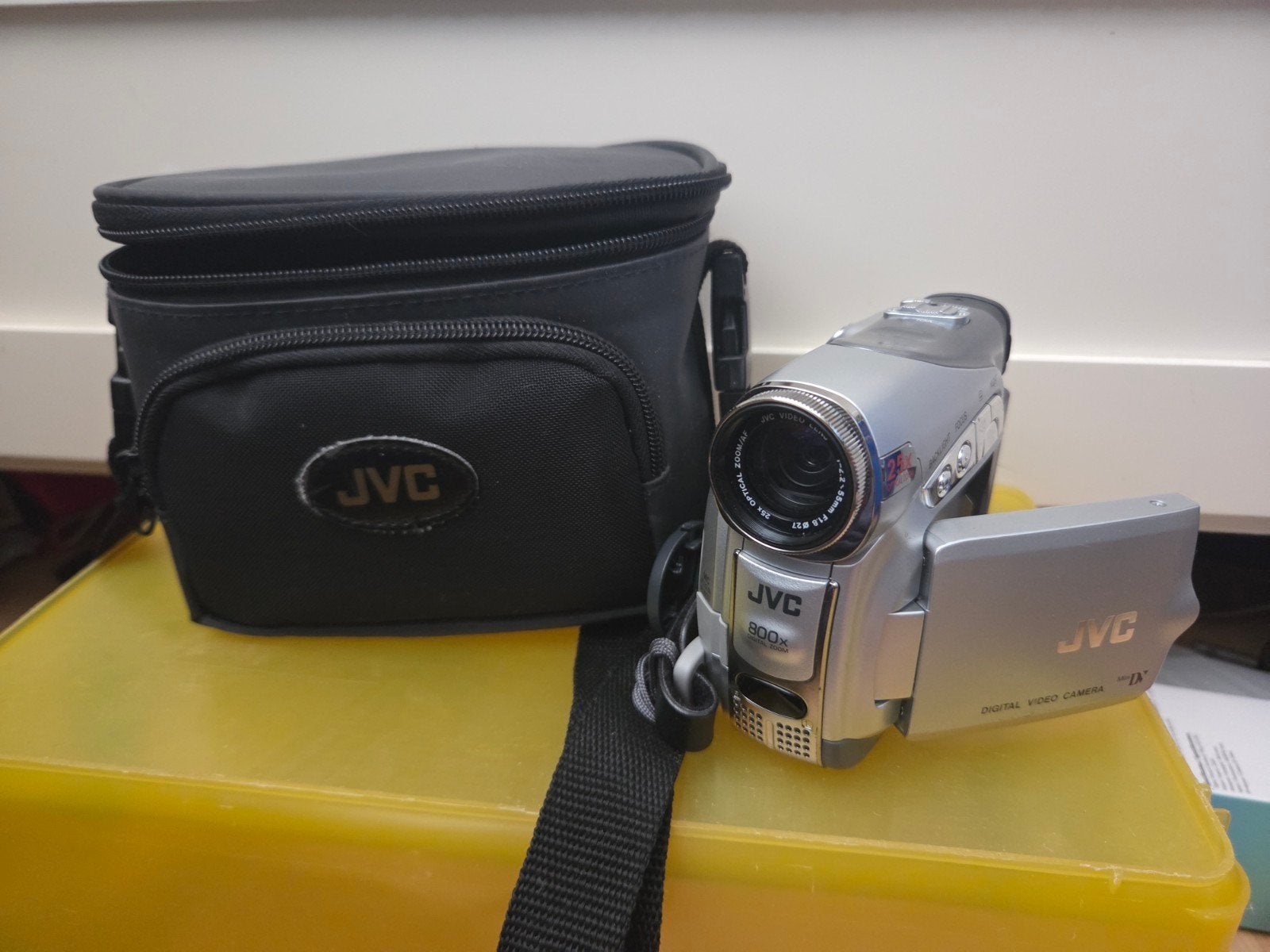 JVC GR-D240E Mini DV digitale videocamera met tas, Ophalen of Verzenden