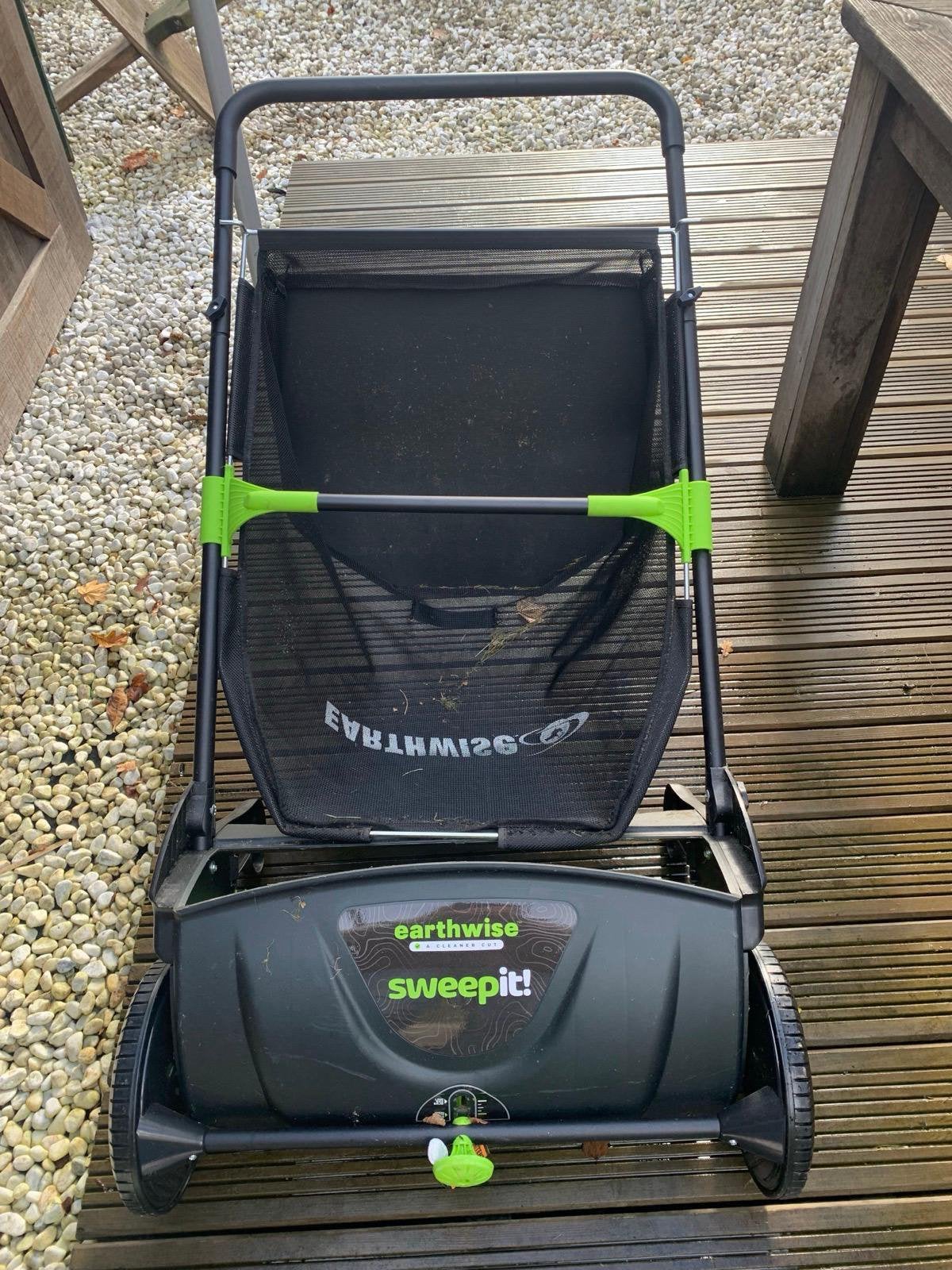 Earthwise 21" brede bladveger, Ophalen, Zo goed als nieuw