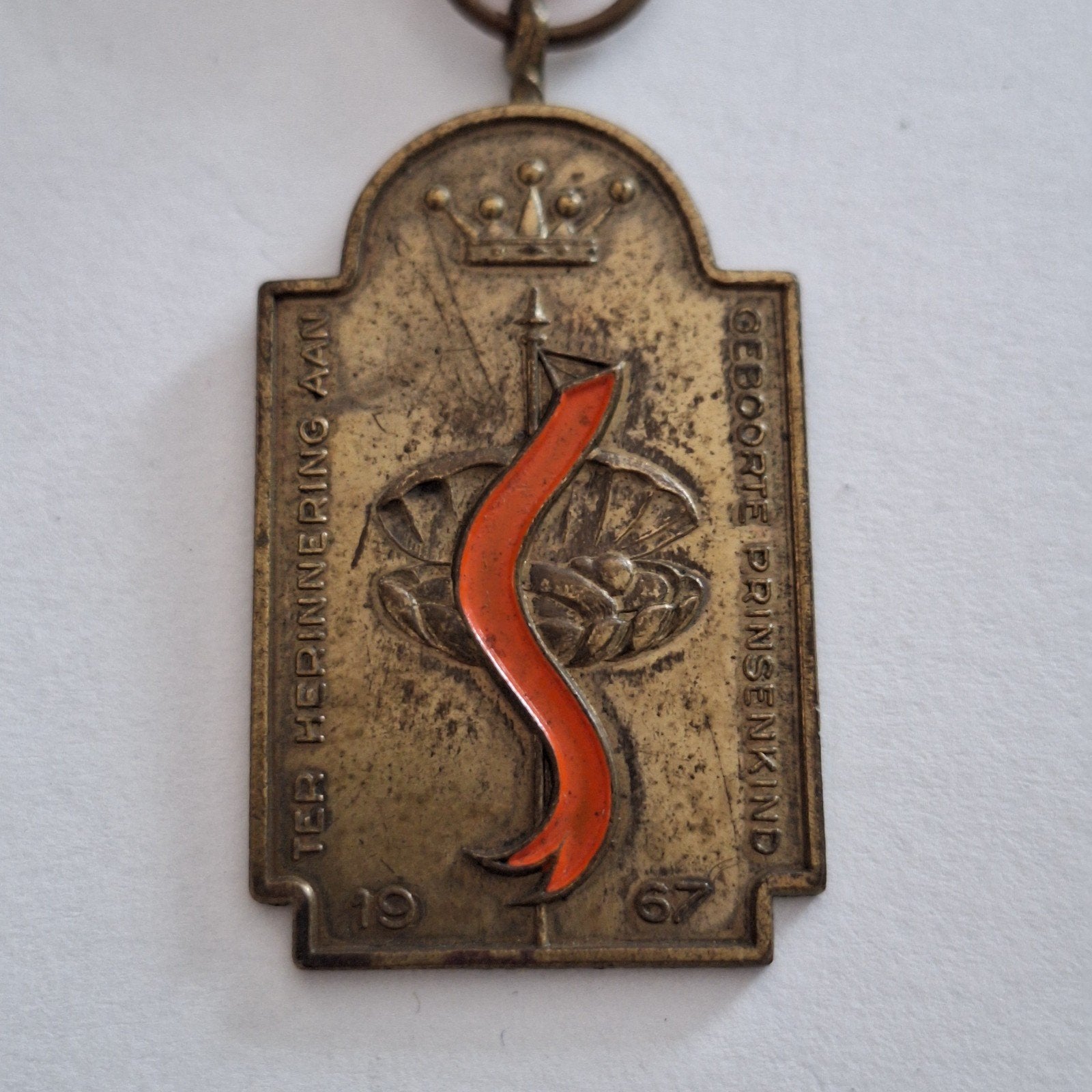 Ter herinnering aan geboorte Prinsenkind medaille Oranje '67, Ophalen of Verzenden, Gebruikt, Nederland, Overige typen