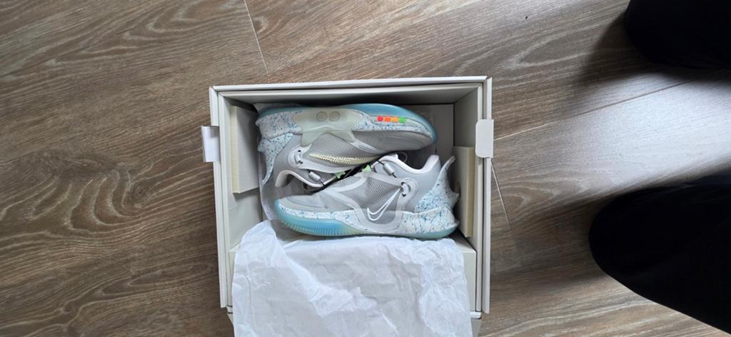 Nike Adapt BB 2.0 Sneakers - Nieuw in doos, Kleding | Heren, Schoenen, Ophalen of Verzenden