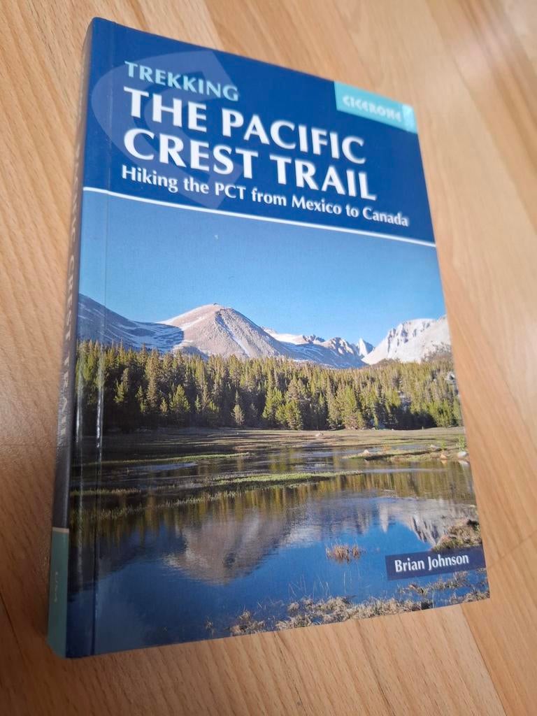 Trekking The Pacific Crest Trail - Reisgids USA, Boeken, Reisgidsen, Overige merken, Ophalen of Verzenden, Zo goed als nieuw, Reisgids of -boek