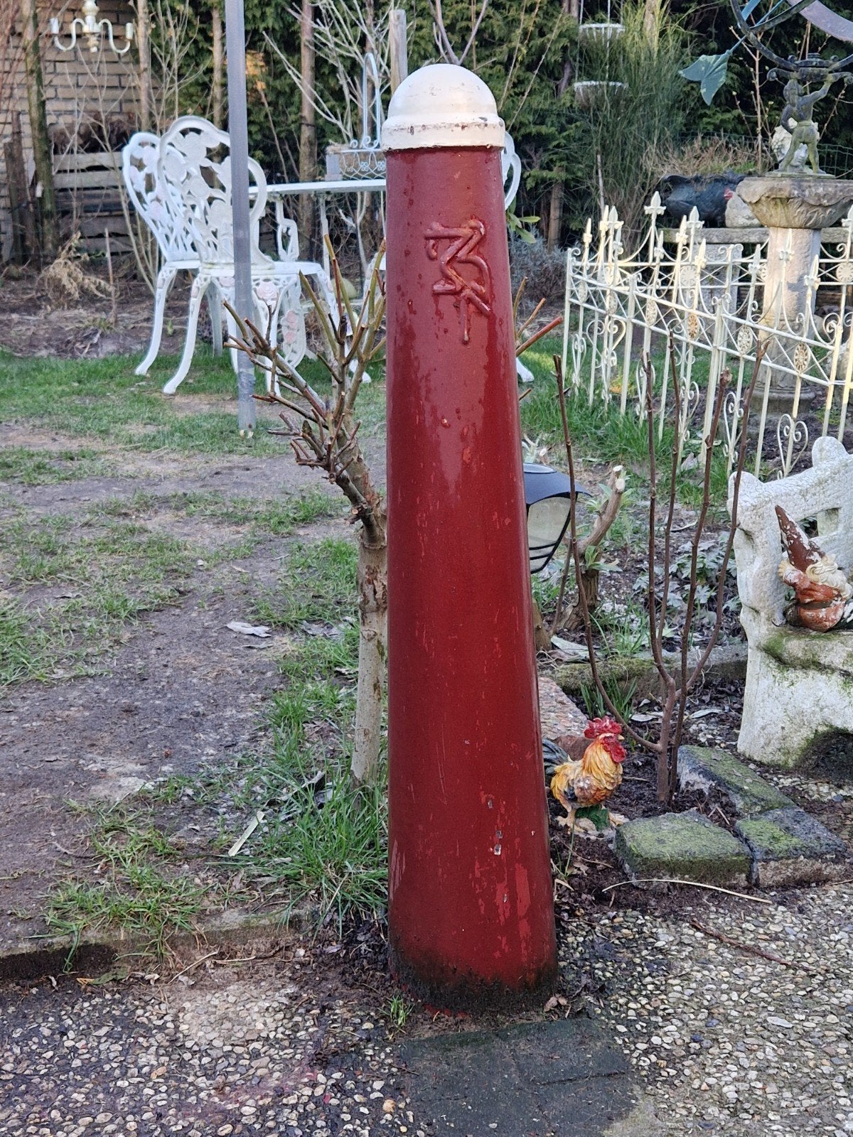 Twee originele Haagse paaltjes (ooievaartjes), Tuin en Terras, Ophalen