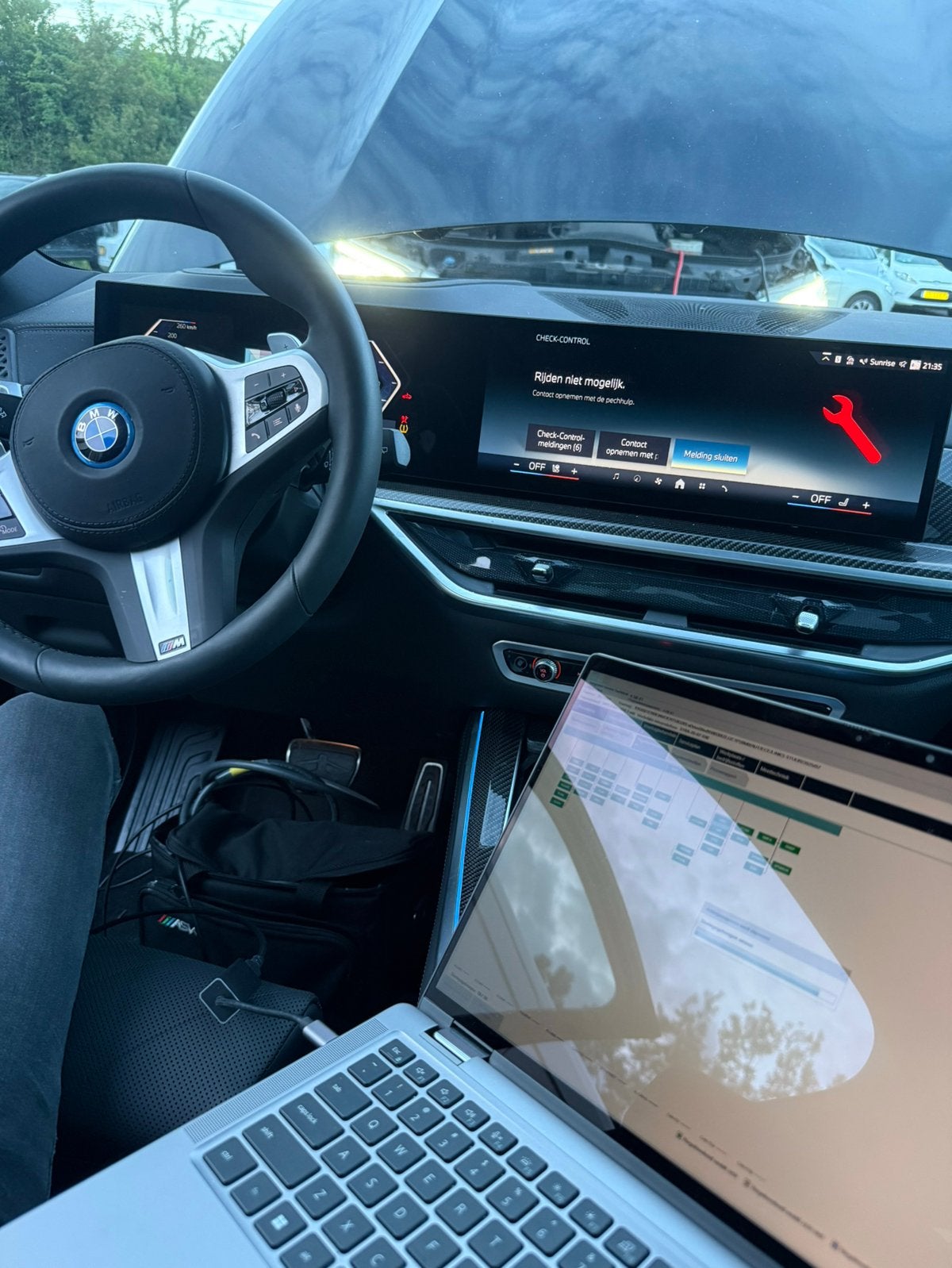 Specialist Mercedes-Benz BMW | SCN Online update 24/7 expert, 24-uursservice, Overige werkzaamheden