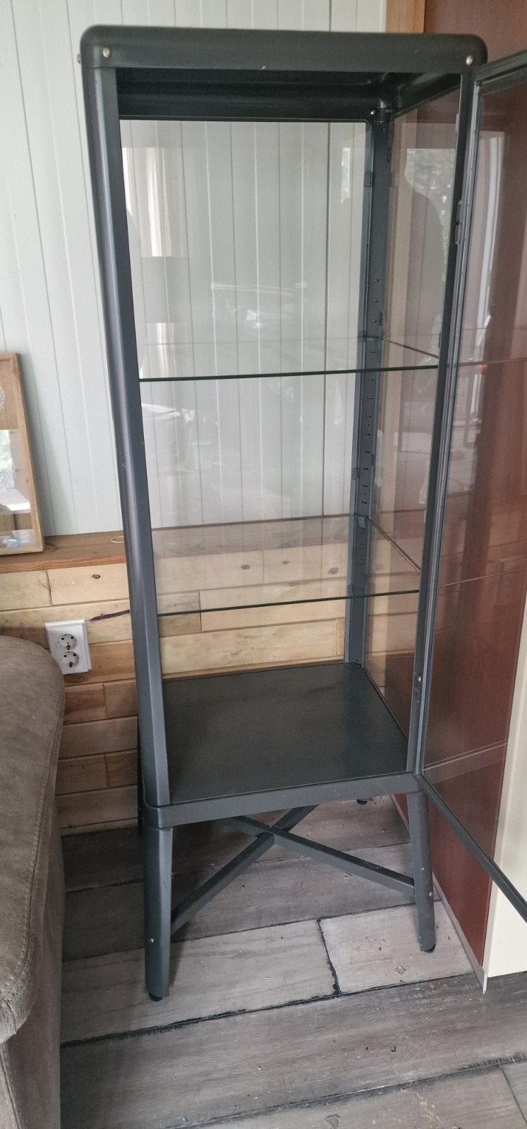 Vitrinekast ikea Fabrikor, Ophalen, 50 tot 100 cm, Zo goed als nieuw, 150 tot 200 cm