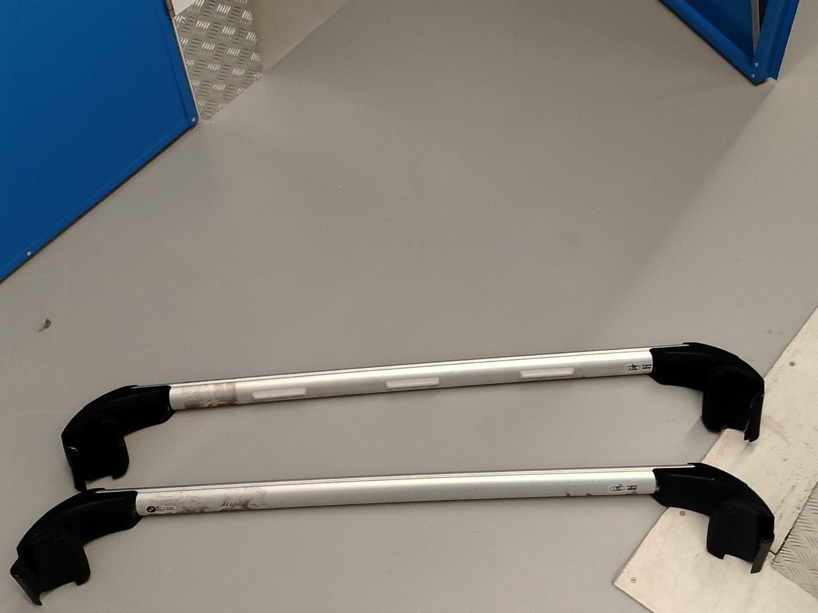 Originele BMW dakdragers - Max. 75 kg, Ophalen, Gebruikt