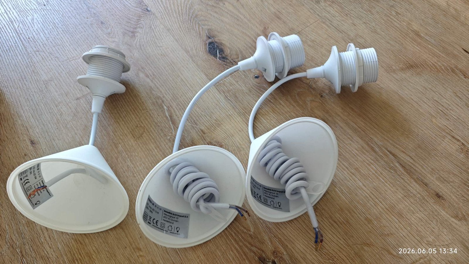 3x Witte E27 Plafondfittingen voor Lampen （praxis）, Ophalen, Gebruikt