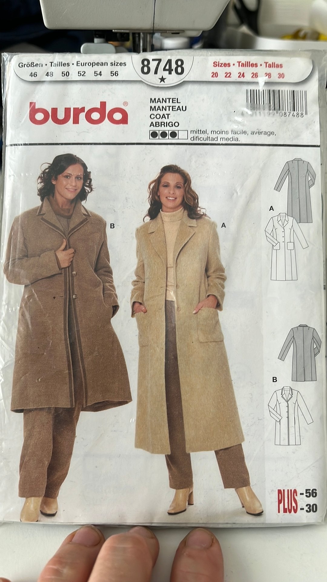 Burda patroon mantel 46-56, Hobby en Vrije tijd, Ophalen of Verzenden, Zo goed als nieuw, Vrouw, Burda