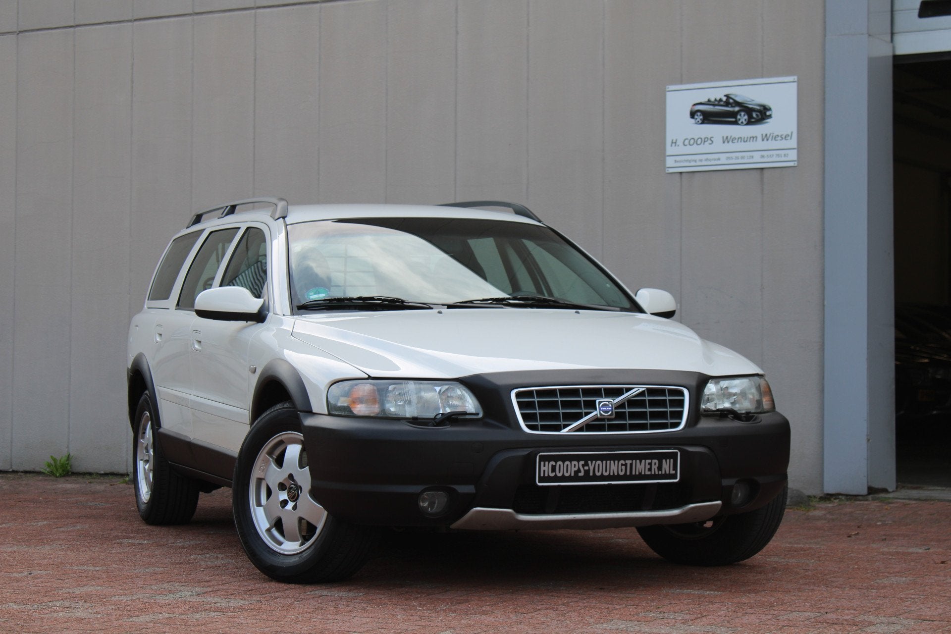 Volvo XC70 2.4 T AWD YOUNGTIMER | APPLE CARPLAY incl. 21% BT, foto 5