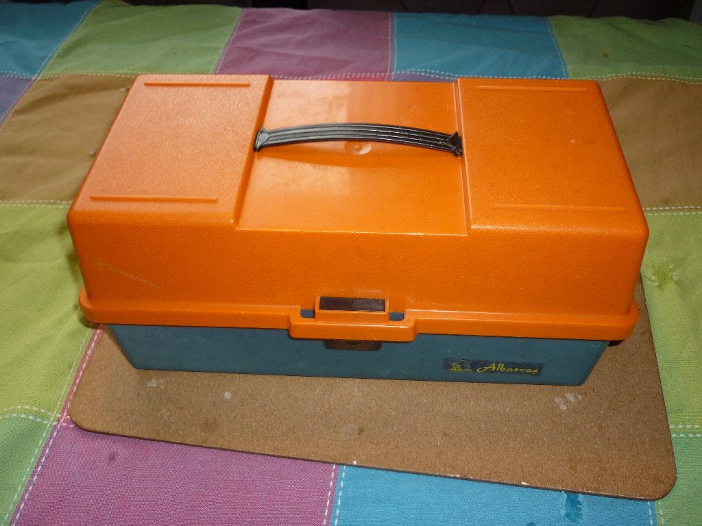 Mooie Albatros viskoffer met visspullen erin in goede staat, Ophalen of Verzenden, Zo goed als nieuw, Koffer of Tas