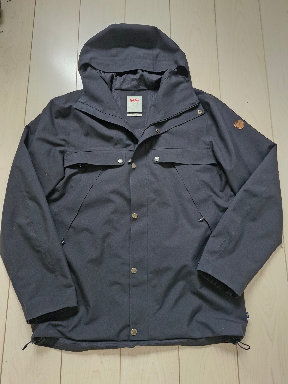 Fjällräven Ovik hydratic mens jacket , nieuwstaat, €125,-., Ophalen of Verzenden, Zo goed als nieuw, Maat 48/50 (M), Zwart