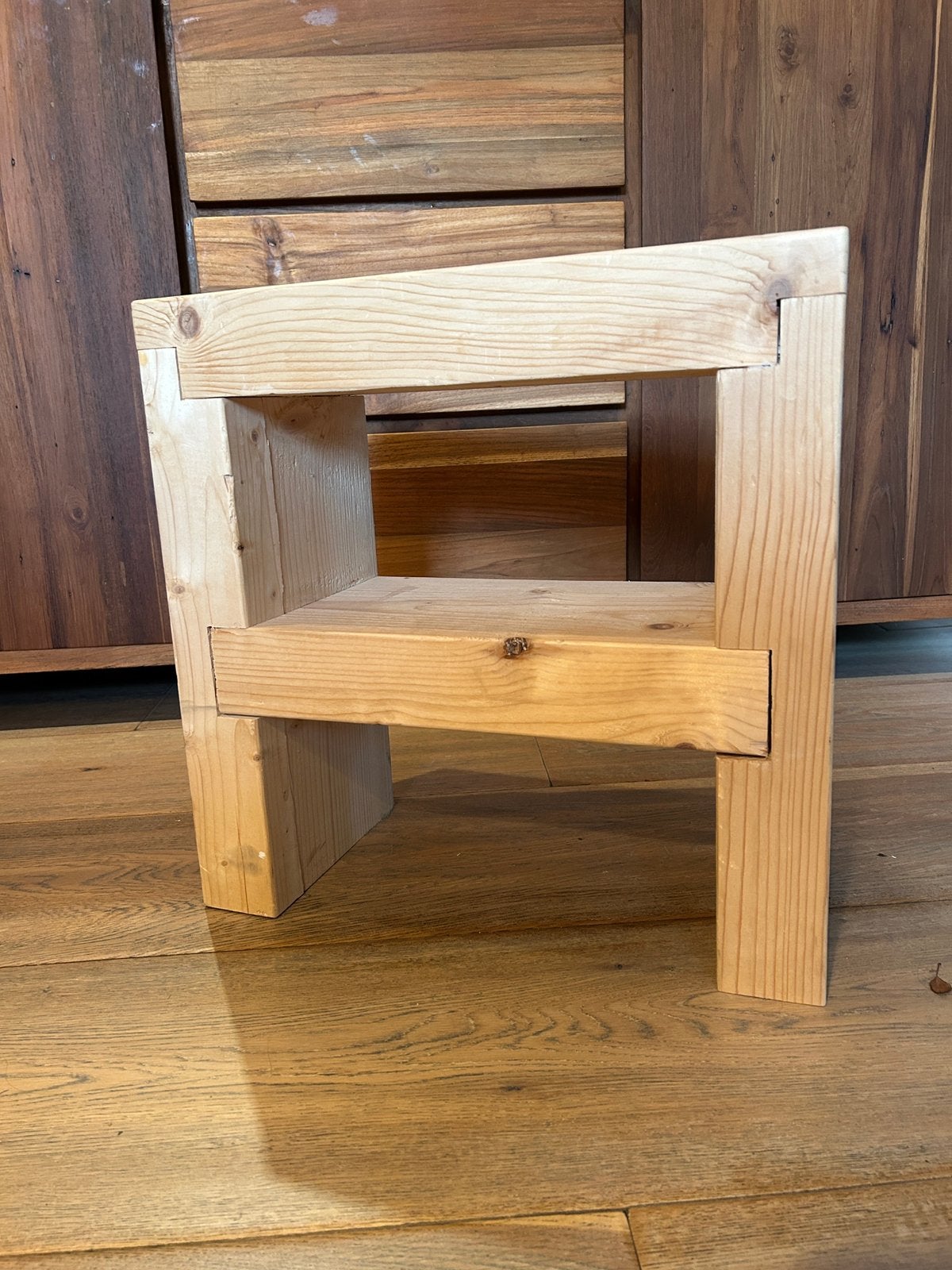 Zwaar grenen bankje, tafeltje of opstap, Ophalen, Zo goed als nieuw, 65 cm of meer, 70 cm of meer