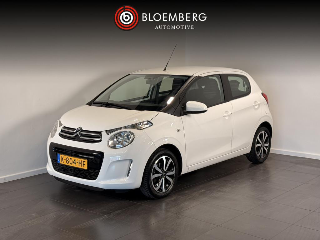 Citroën C1 1.0 VTi Shine | Achteruitrijcamera | Apple Carpl, Auto's, Voorwielaandrijving, 12 maanden, Stof, 4 stoelen