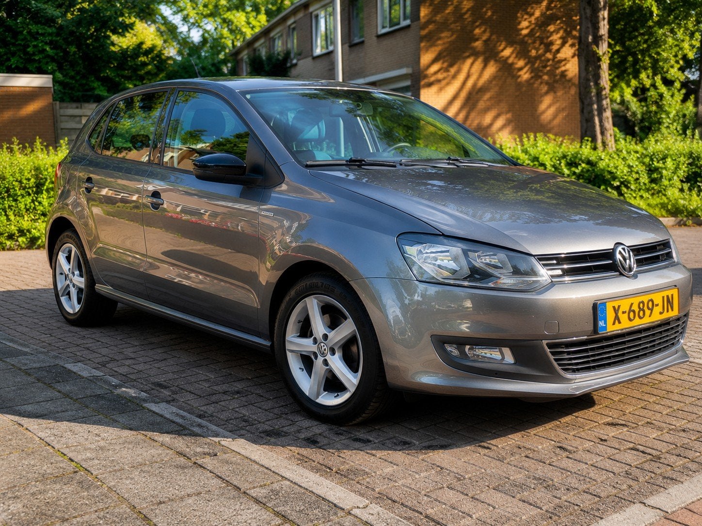 Volkswagen Polo 1.2 51KW 2013 Grijs, Voorwielaandrijving, 967 kg, 40 €/maand, 1198 cc