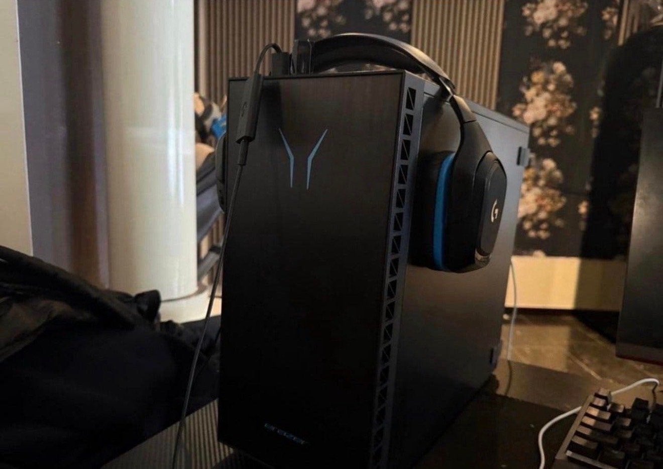 Gaming PC +Headset - i5-12400F RTX 3060 16GB RAM 512GB SSD