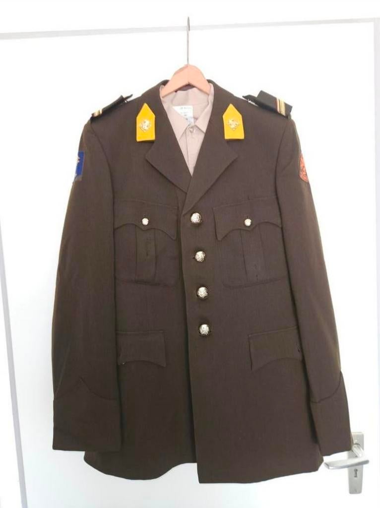 Dt uniform oud model jaren 80, Verzamelen, Ophalen of Verzenden