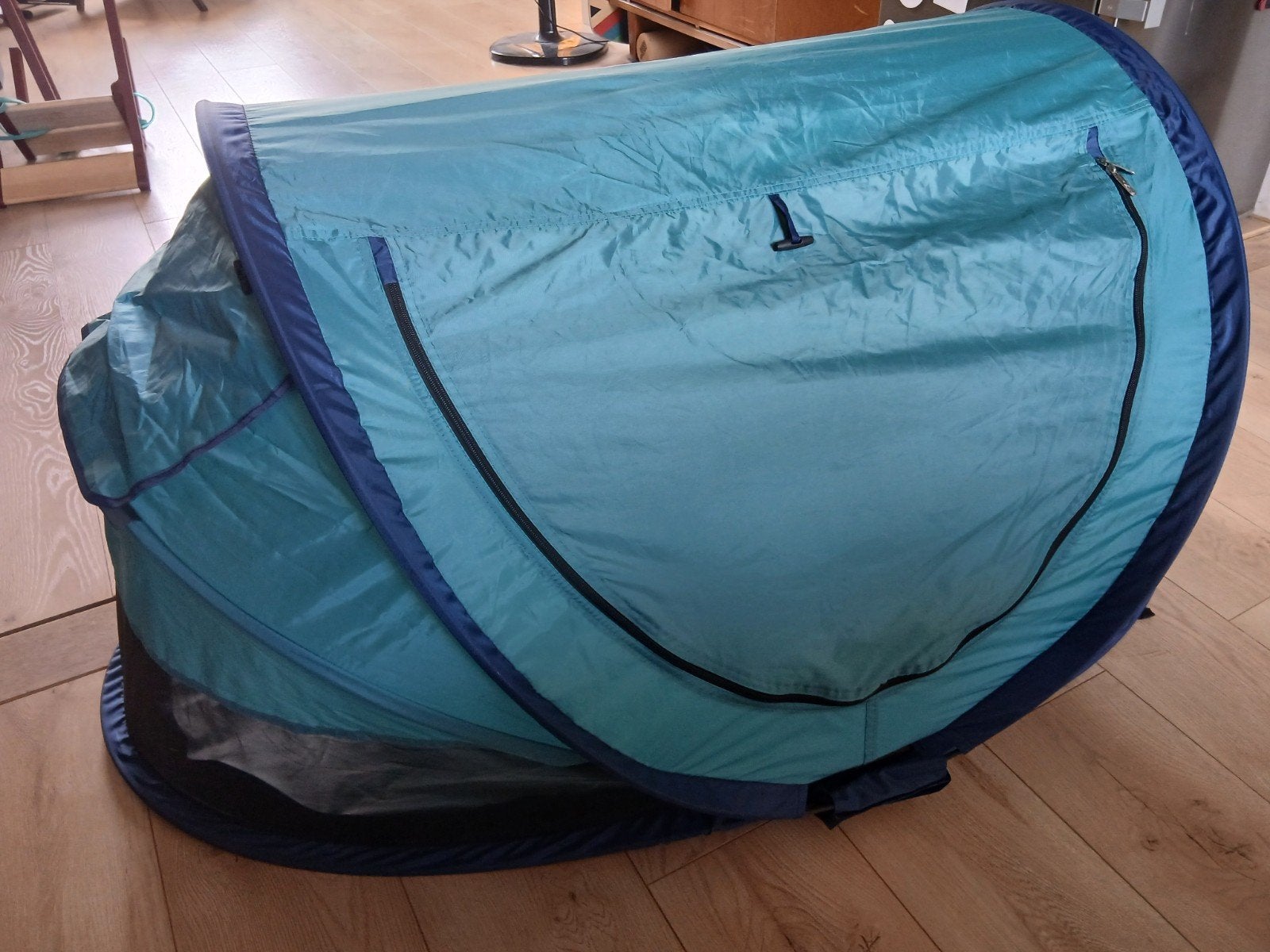 Deryan baby en kleuter werp tent zon en muggen bescherming, Caravans en Kamperen, Tenten, Ophalen of Verzenden, Zo goed als nieuw