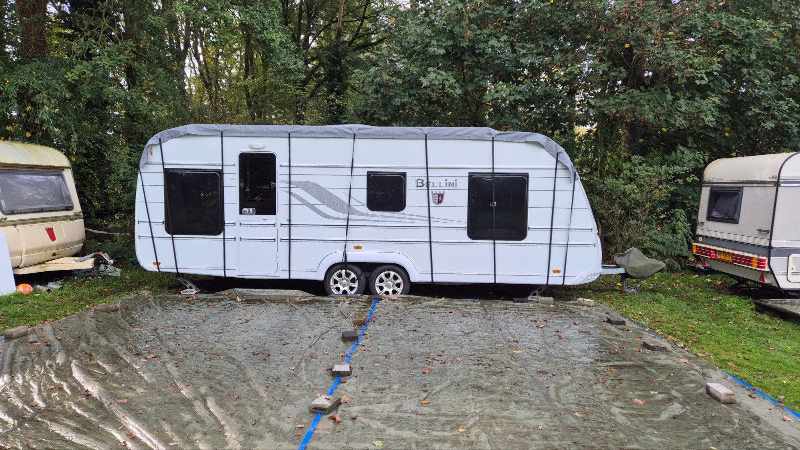 Luxe Bellini caravan met voortent en airco, Rondzit, Tabbert, Voortentlamp, 6 tot 7 meter