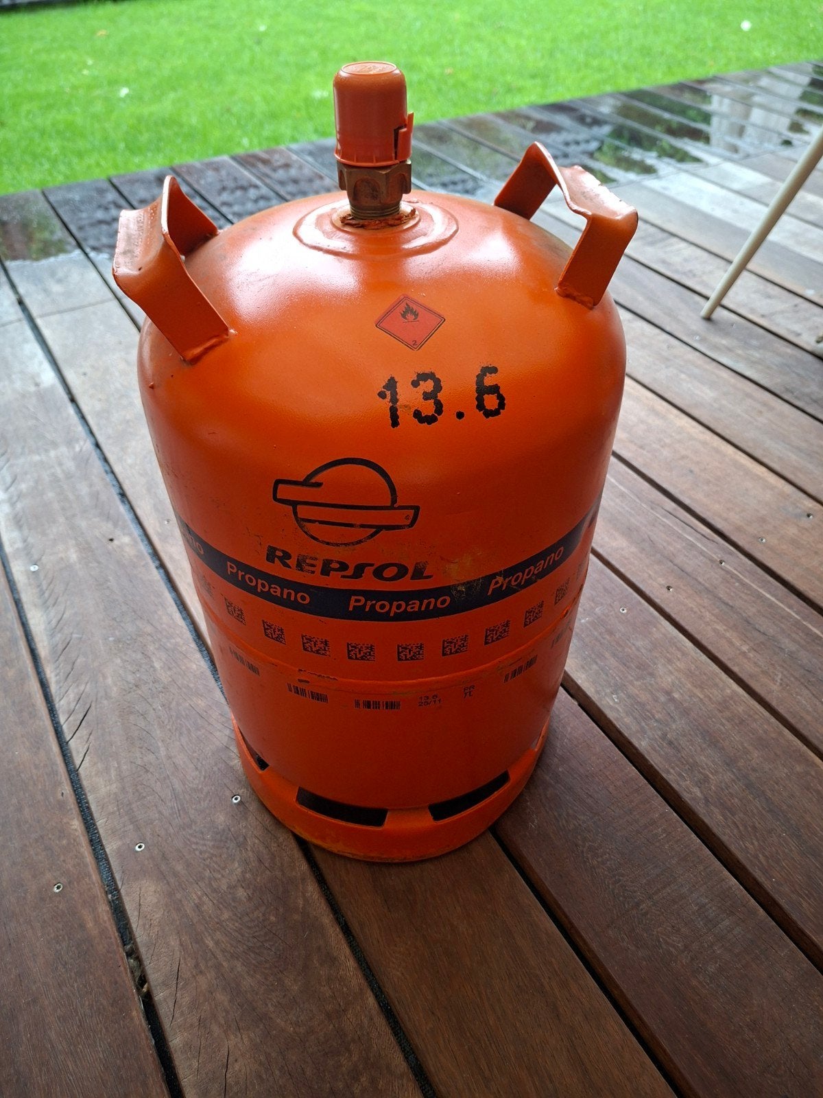 Spaanse gasfles Repsol, Ophalen
