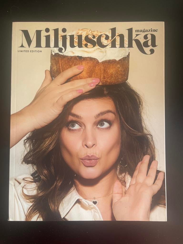 Miljuschka Magazine - Limited Edition (set van 14), Ophalen of Verzenden, Zo goed als nieuw, Glossy